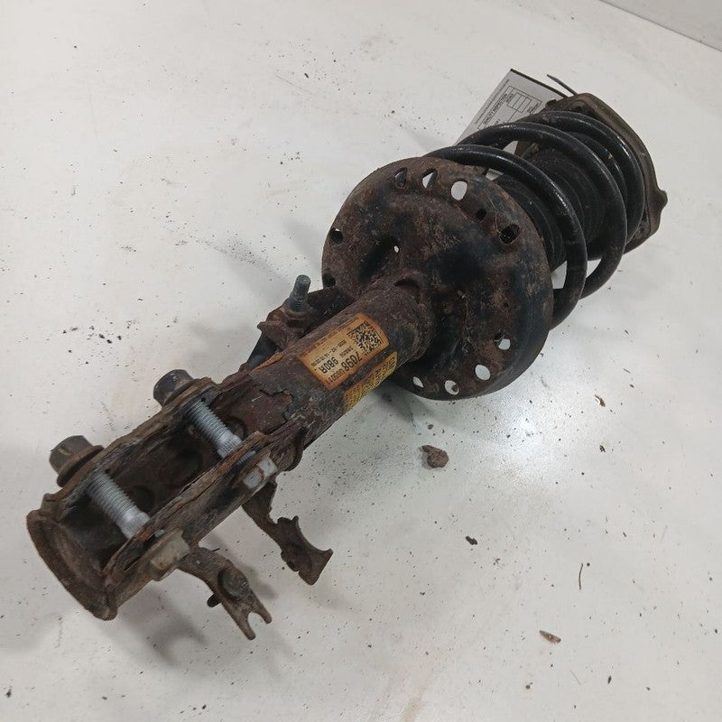 Passenger Right Strut Front AWD Fits 21-23 Chevy Trailblazer OEM