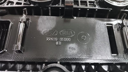 Hyundai Elantra Engine Cylinder Head Valve Cover  2011 2012 2013 2014 