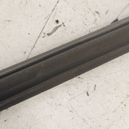 Hyundai Veloster Door Glass Window Weather Strip Trim Front Right Pass