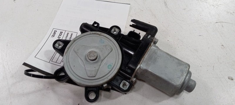 82731AX00A Left Power Window Motor Rear Hatchback Fits 07-12 VERSA