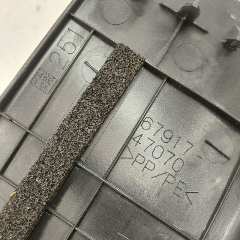 Toyota Prius Sill Trim Plate Door Jam Threshold Right Passenger Rear  