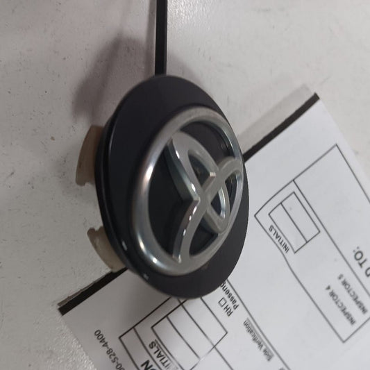 Toyota Yaris Wheel Rim Center Cap  2020 2019 2018 2017 2016