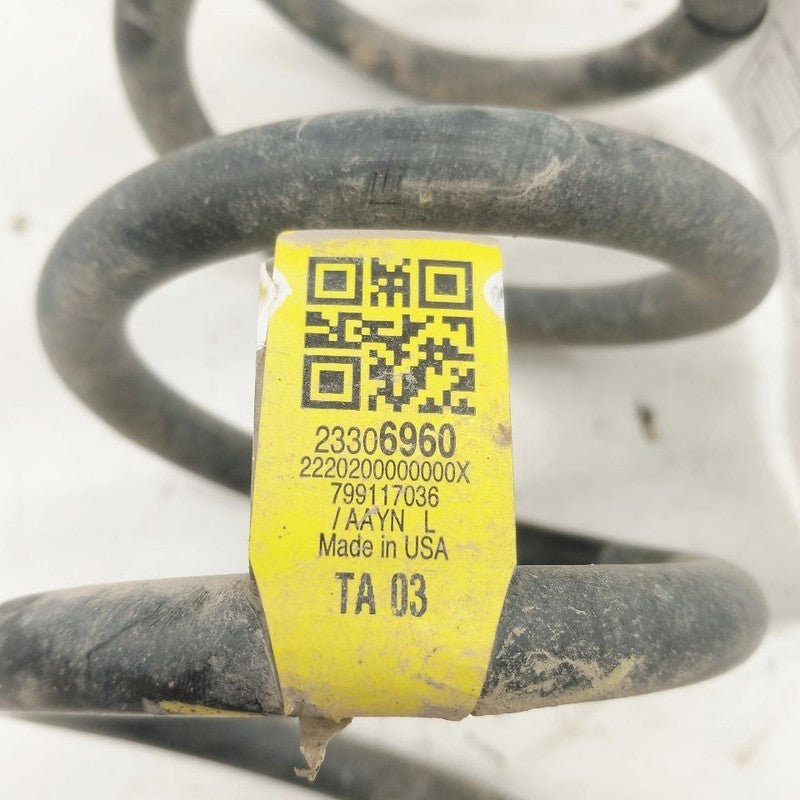 Coil Spring Rear Fits 16-19 Chevy Volt OEM