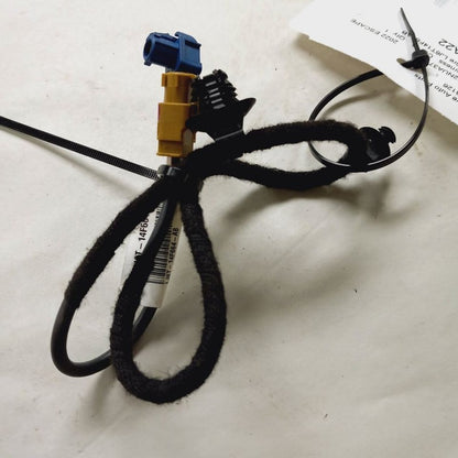 Ford Escape Antenna Wire {LJ6T14F66AB} 2022 2023 2024