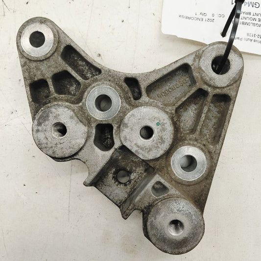 Buick Encore GX Engine Motor Mount Bracket Left Driver  2020 2021 2022