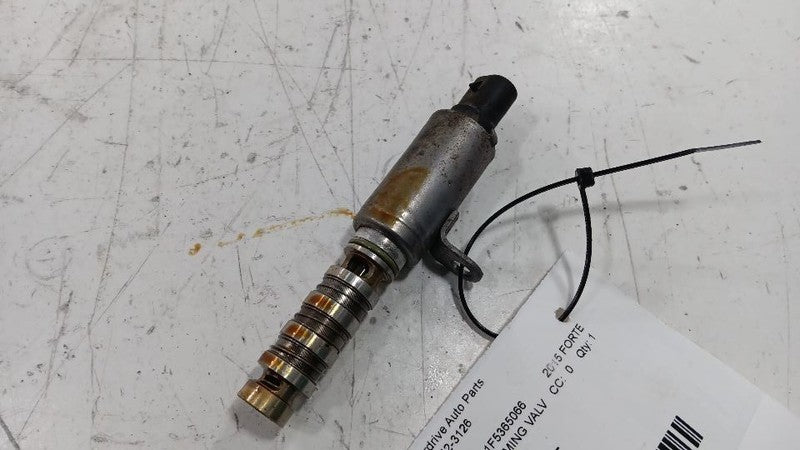 Kia Forte Variable Timing Gear Oil Control Valve Solenoid Cylinder Head  2014 20