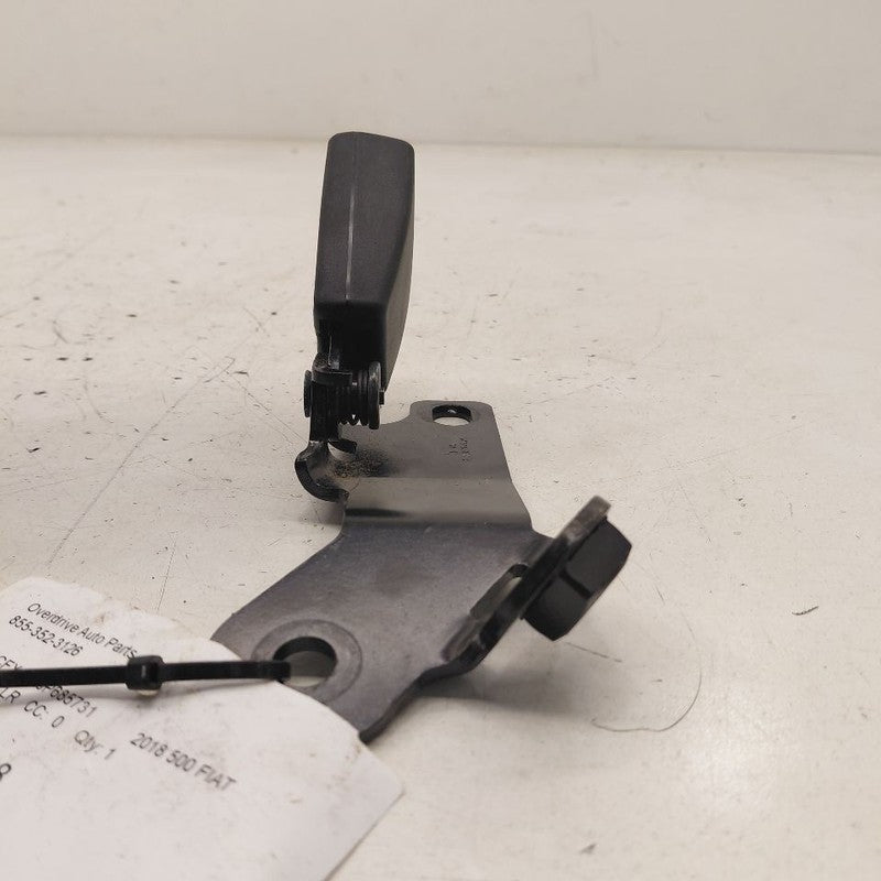 2018 Fiat 500 X Model Seat Belt Buckle Latch Left Driver Rear Back
