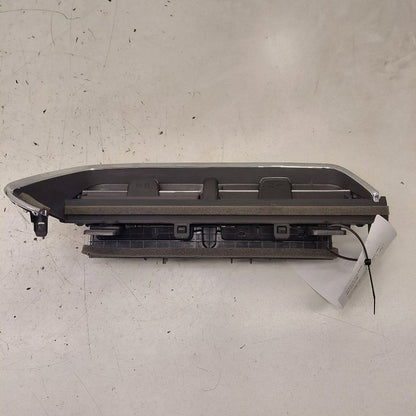 Chevy Trax Dash Air Vent Center Middle  2025 2024