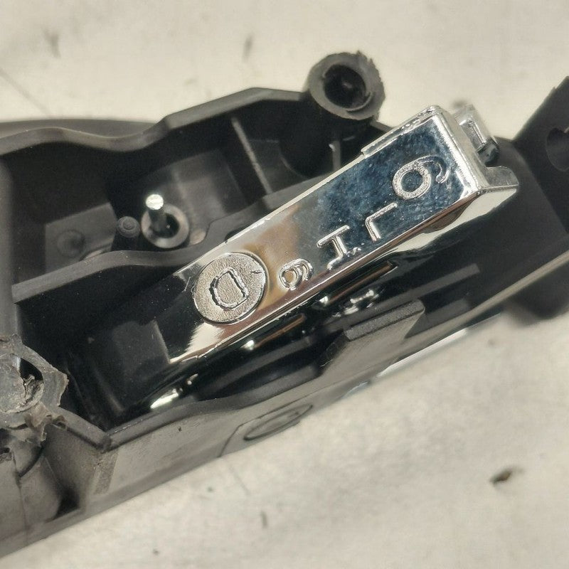 Chevy Volt Door Handle Left Driver Front Interior Inside  2016 2017 20