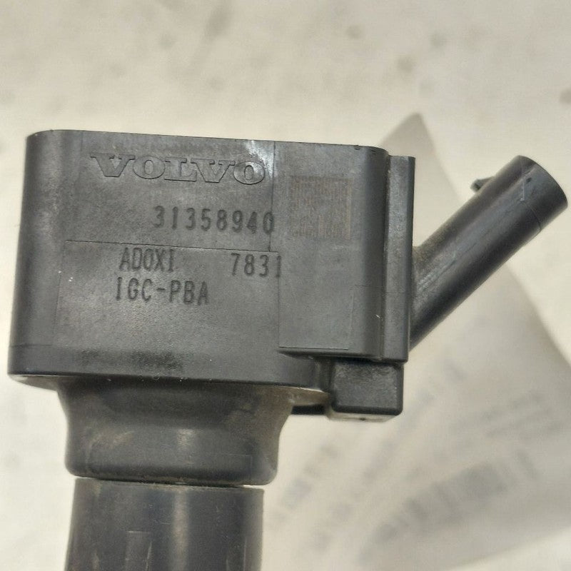 Coil Ignition Ignitor With Plug-in Hybrid Fits 15-24 Volvo XC60
