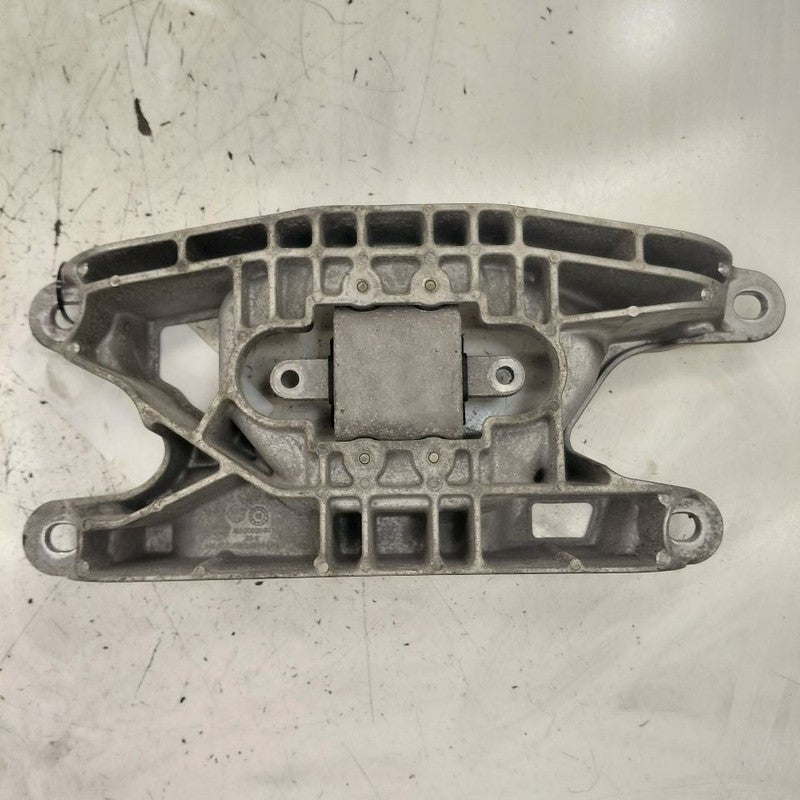 Cadillac CT6 Transmission Crossmember Support  2018 2017 2016
