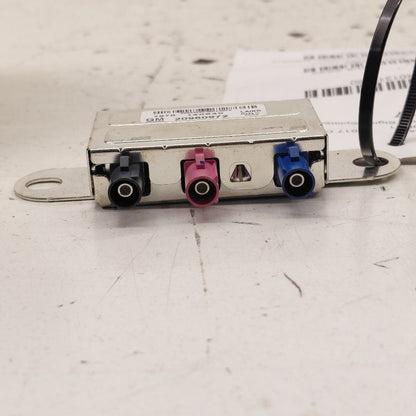Cadillac CT6 Navigation Antenna Signal Splitter {20960972} 2018 2017 2