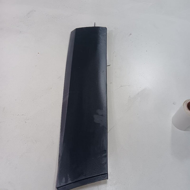 Jeep Cherokee Door Molding Trim Strip Right Passenger Side Rear Back  2015 2016 