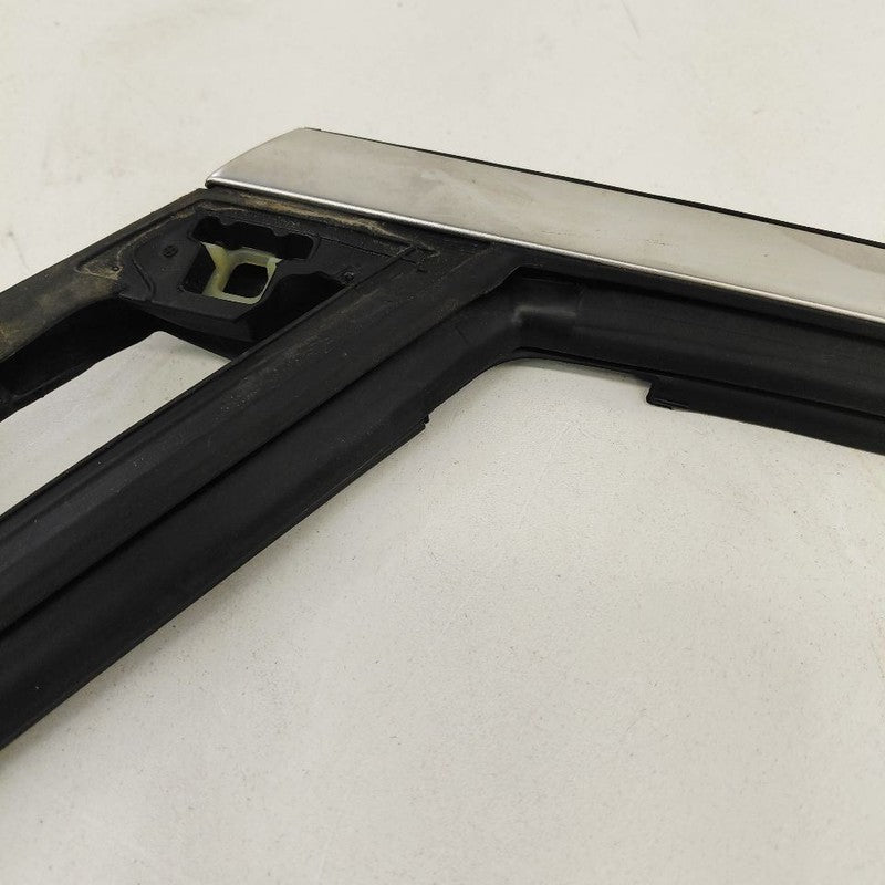 Ford Escape Door Glass Window Seal Rubber Right Passenger Rear Back  2