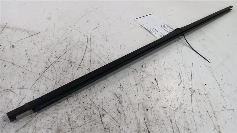 Toyota Scion IQ Door Glass Window Weather Strip Trim Front Right Passe