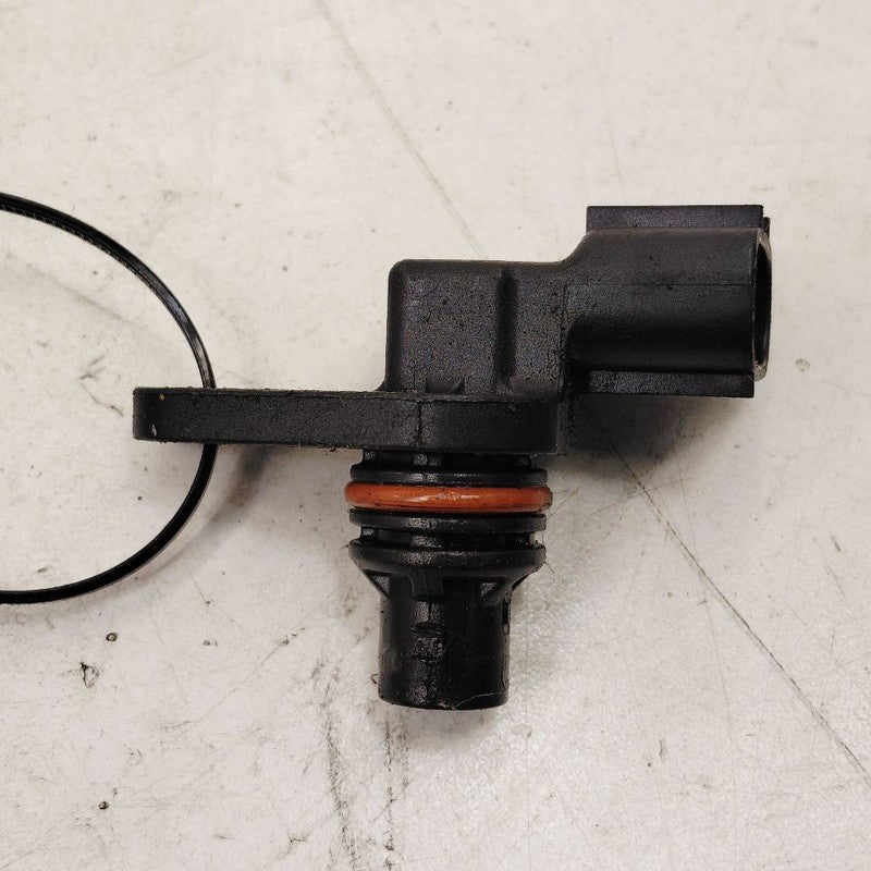 Kia Optima Camshaft Cam Shaft Position Sensor  2.4 2018 2017 2016 OEM