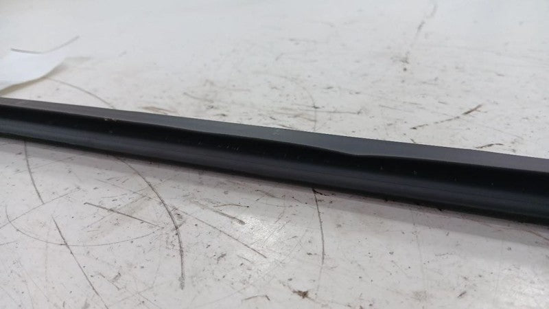 Hyundai Elantra Right Front Weather Strip Interior  2011 2012 2013 201