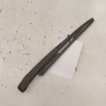 Chevy Equinox Wiper Arm Rear  2024 2023 2022