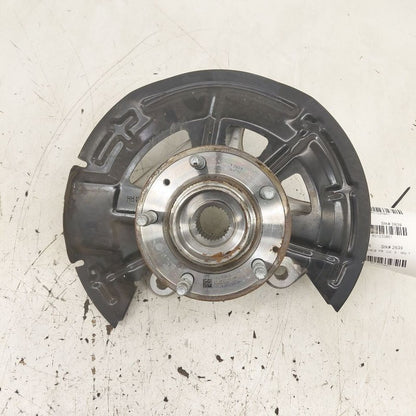 Passenger Right Front Spindle Knuckle Bearing Hub 20-25 Buick Encore G