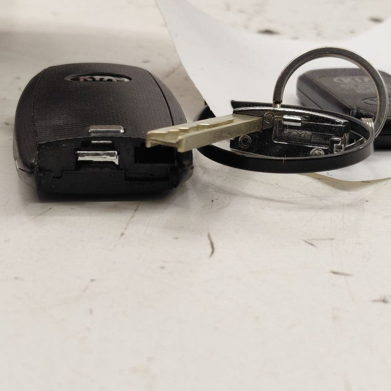 Fob Remote Smart Key ID TQ8-FOB-4F0 Fits 16-19 Kia Sorento