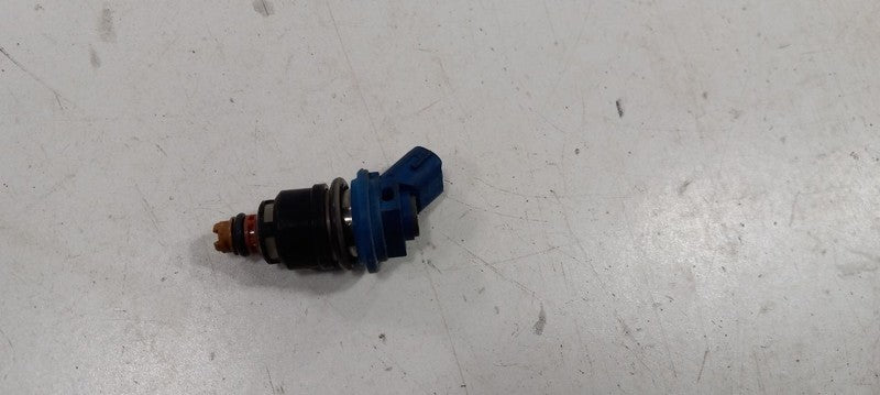 Fuel Injection Parts Fuel Injector 2.5L With Turbo Fits 05-06 Subaru L