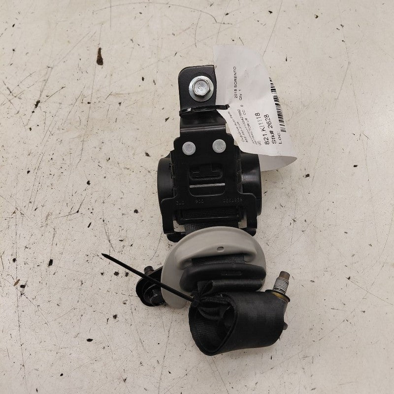 Kia Sorento Seat Belt Strap Retractor Left Driver Rear Back  2018 2017