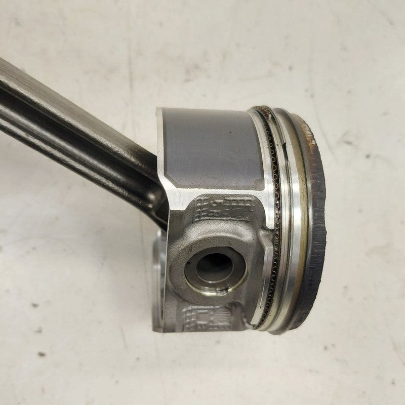 Nissan Versa Single Piston With Connecting Rod   1.6 2024 2023 2022 20