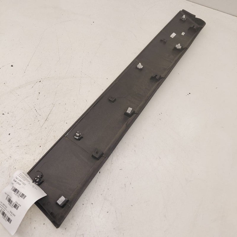 Chevy Trax Door Molding Trim Strip Left Driver Front  2022 2021