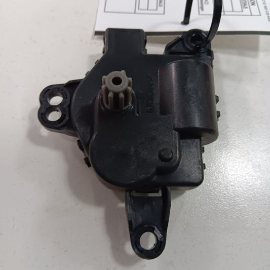 Hyundai Elantra Flap Door Motor Heater AC Door Actuator  2017 2018 2019 2020