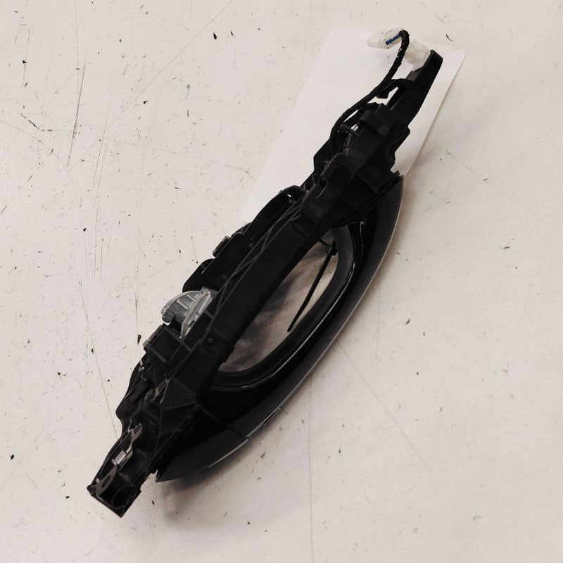 Passenger Right Front Door Handle Exterior Fits 20-24 Buick Encore GX