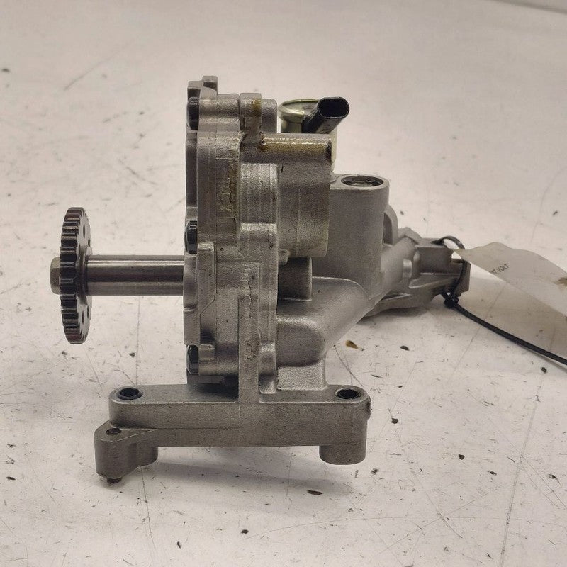 Chevy Volt Engine Oil Pump  1.5 2016 2017 2018 2019