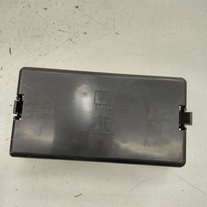 Chevy Equinox Cabin Fuse Box Interior Inner Under Dash  2024 2023 2022