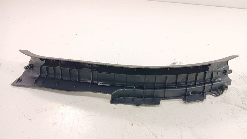 Toyota Prius Left Rear Sill Trim Plate  2012 2013 2014  2012 2013 2014
