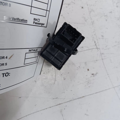 Fiat 500 Power Window Switch Right Passenger Front 2018 OEM