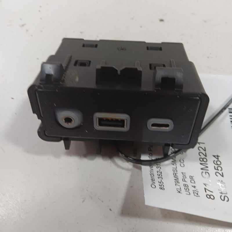 Chevy Trailblazer USB Plug In Hub Port  2021 2022 2023 OEM