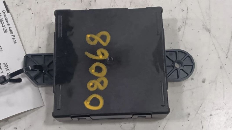 Passenger Door Control Fits 14-20 CHEROKEE OEM