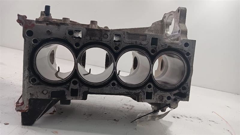 Cylinder Block Sedan 2.4L Fits 15 200