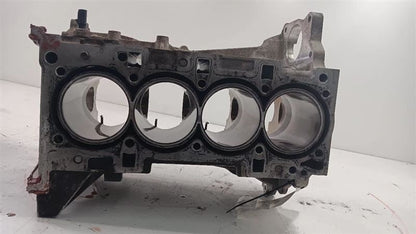 Cylinder Block Sedan 2.4L Fits 15 200