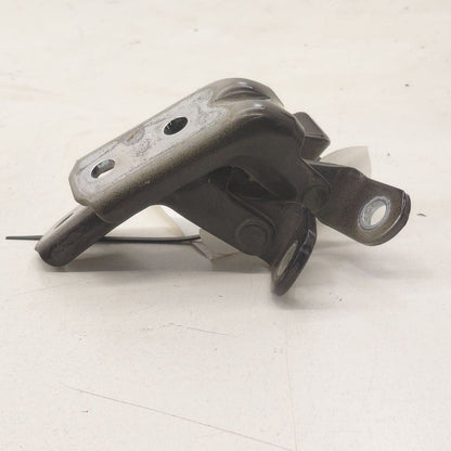 Hyundai Kona Door Hinge Set Left Front Driver  2021 2020 2019
