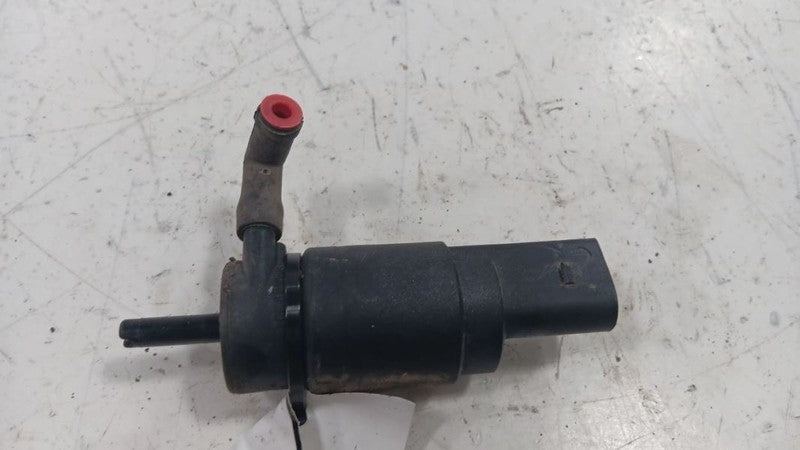 Chrysler 200 Windshield Washer Wash Fluid Reservoir Motor Pump Electric  2015 20