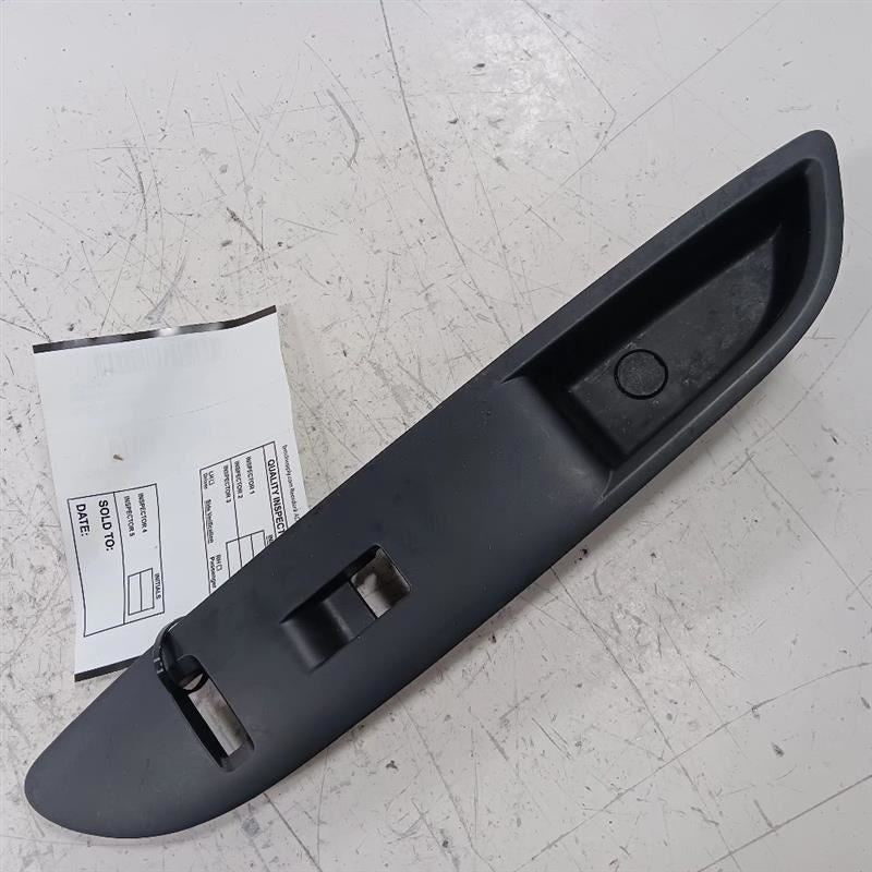 Buick Encore Window Switch Bezel Trim Right Front 2017 2018 2019 2020