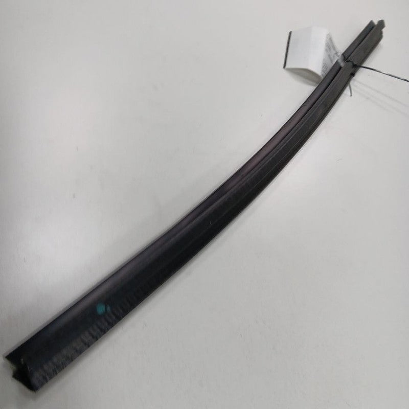 2025 GMC Acadia Right Rear Weather Strip Interior 