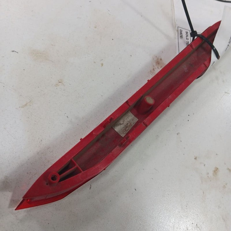 Kia Sorento Passenger Right Rear Marker Light Lamp  2018 2017 2016