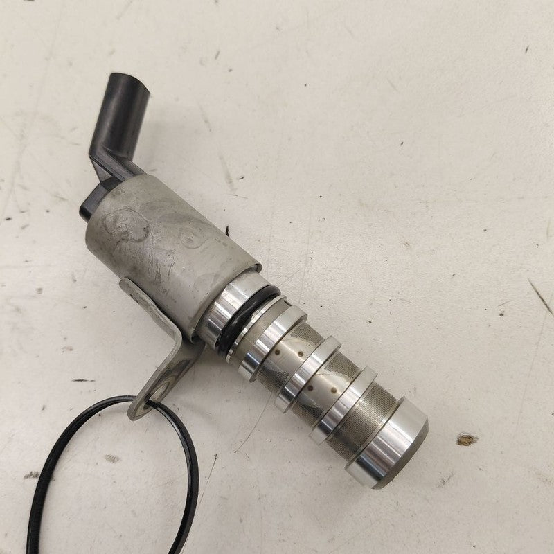 Chevy Volt Variable Timing Gear Oil Control Valve Solenoid Cylinder He