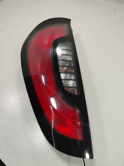 Passenger Right Rear Tail Light Brake Lamp Incandescent 14-19 Kia Soul