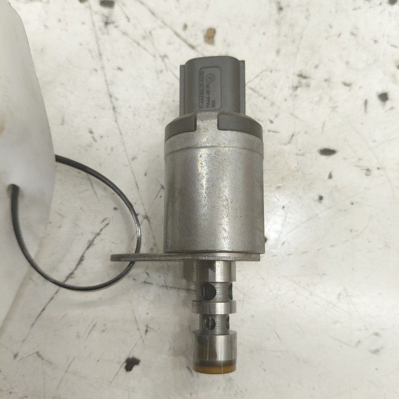 Mazda 6 Variable Timing Gear Oil Control Valve Solenoid Cylinder Head 