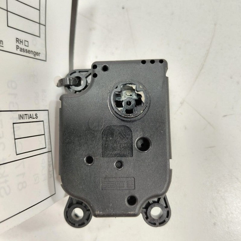 Buick Encore Flap Door Motor Heater AC Door Actuator  2020 2019 2018 O