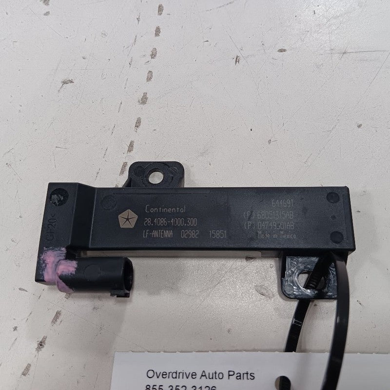 Jeep Compass Antenna Keyless Entry Module 68051315AB 2017 2018 2019 2020 2021