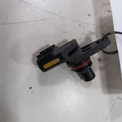 Kia Optima Camshaft Cam Shaft Position Sensor  2018 2017 2016 OEM