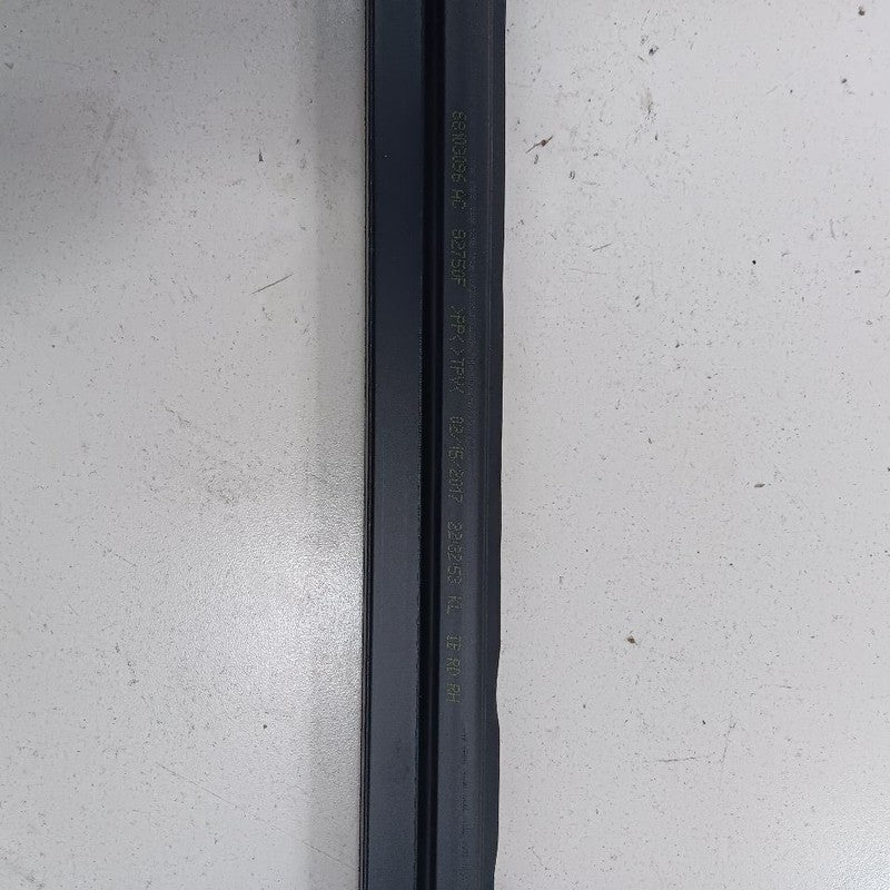 Jeep Cherokee Right Rear Weather Strip Interior  2015 2016 2017 OEM
